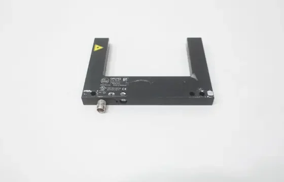IFM EFECTOR OPU702 PHOTOELECTRIC FORK SENSOR 10-30V-DC