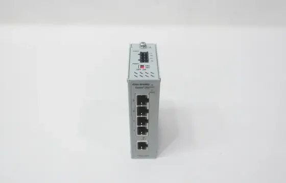 ALLEN BRADLEY 1783-US5T STRATIX 2000 ETHERNET MANAGED SWITCH SER B