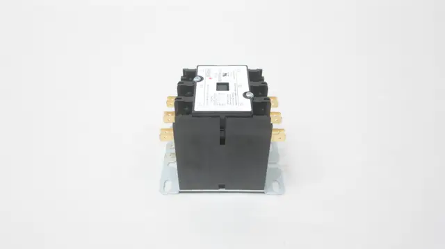 BRAH BDP3P25A120V DEFINITE PURPOSE CONTACTOR 120V-AC 25A AMP 10HP