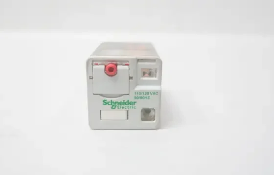 SCHNEIDER 750XBXM4L-120A PLUG-IN RELAY 110/120V-AC