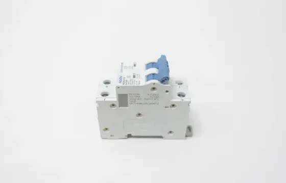NADER NDB2Z-63 CIRCUIT BREAKER 2P 500V-DC 32A AMP