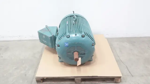 ALLIS CHALMERS RGZ-CH 143 AC MOTOR 447TS 125HP 885RPM 460V-AC 3PH