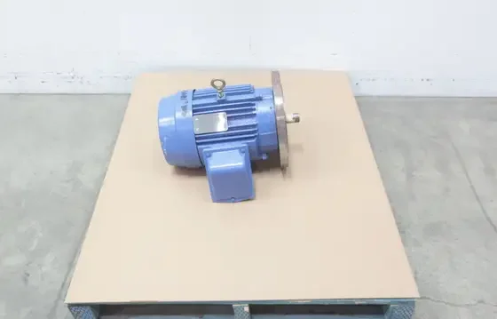 TOSHIBA 0104SDSR44A-P EQP GLOBAL SD MOTOR 10HP 230/460V-AC 3PH 215TC 1760RPM