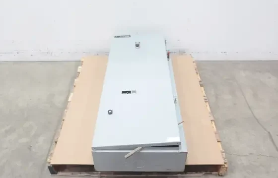 GE CR308F1041GAATDB 300 LINE SIZE 4 COMBINATION STARTER 120V-AC 100HP