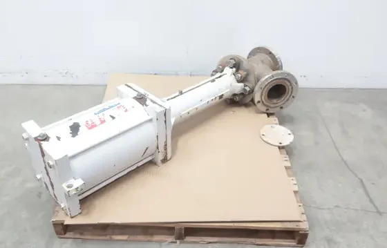 STRAHMAN Y-533 PNEUMATIC STEEL Y-PATTERN ANGLE BODY SAMPLING VALVE 6IN 150