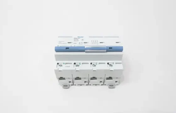 NADER NDB1-125 MOLDED CASE CIRCUIT BREAKER 125A AMP 4P 415V-AC