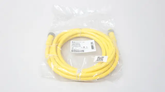 WOODHEAD 114020A01F1201 1300100534 4P MALE/FEMALE STRAIGHT PVC CABLE 12FT