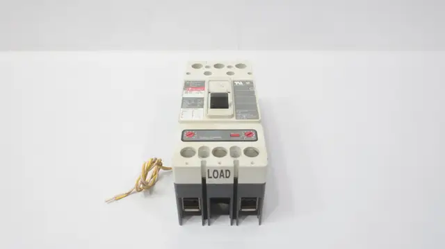 WESTINGHOUSE HM2P2LWS10 MOLDED CASE CIRCUIT BREAKER 250A AMP 600V-AC 3P