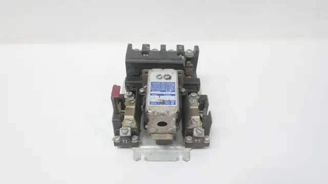 SQUARE D 8536 C0-3 STARTER 7.5HP SIZE 1 110-115V-AC