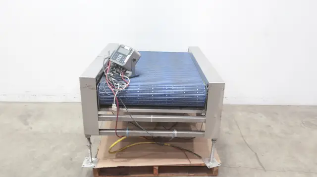 AVERY WEIGH-TRONIX CVCS4830-001 50063-0074 ZM305-SG1 CONVEYOR SCALE SYSTEM 100LB