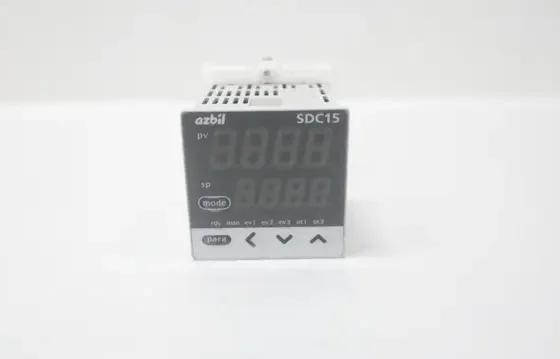 AZBIL C15TR0LA0300 DIGITAL TEMPERATURE CONTROLLER 100-240V-AC
